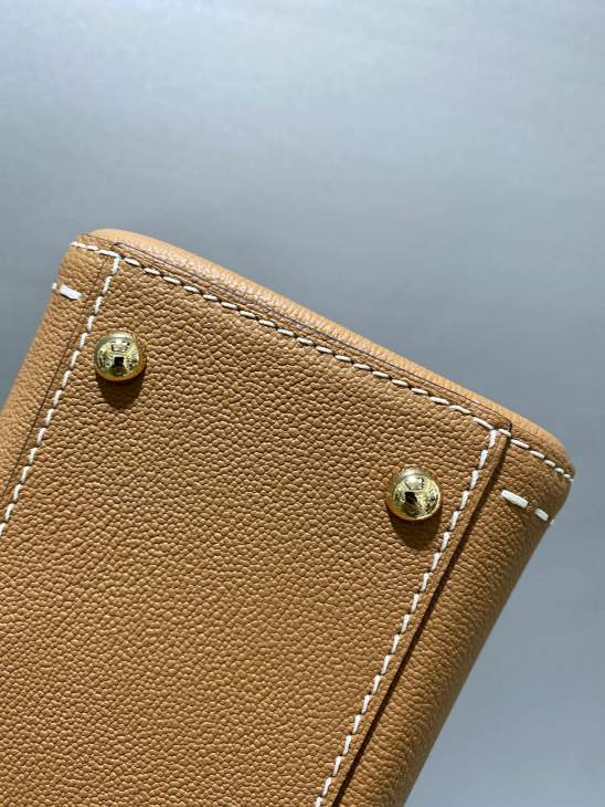 Picture of Delvaux Handbags _SKUfw144256496fw